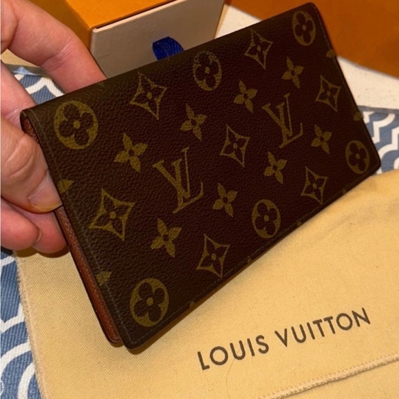 New Louis Vuitton bag - Picture 2 of 5